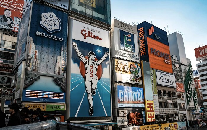 Article Image for Brand Strategies That Resonate With International Audiences