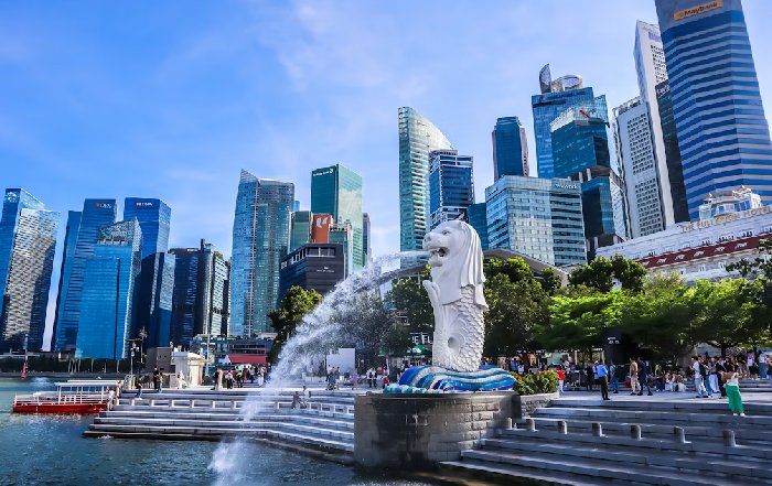 Article Image for Singapore's Allure: Why the City-State is a Refuge for Global Capital
